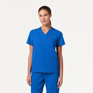 Helia 3-Pocket Classic Scrub Top